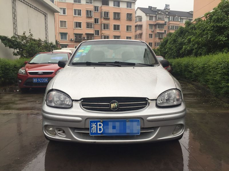 04年别克赛欧,底价8900,(帮过户)