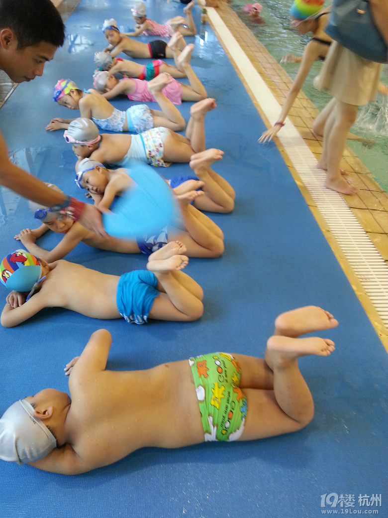 杭州学游泳哪里好,杭州哪里可以学游泳
