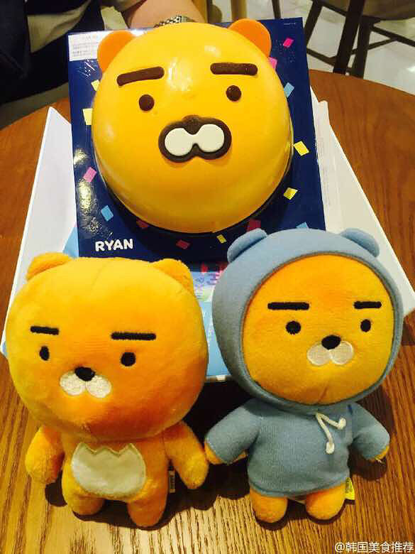 BR冰淇淋推出的RYAN蛋糕,冰爽又