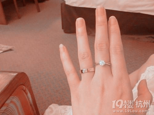 钻戒和对戒一起怎么戴?怎么戴才好看?-求助-结