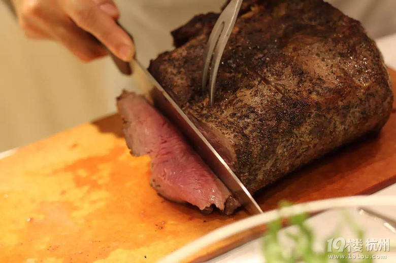 跟上央视节目的大厨学做牛排,果然是不一样啊