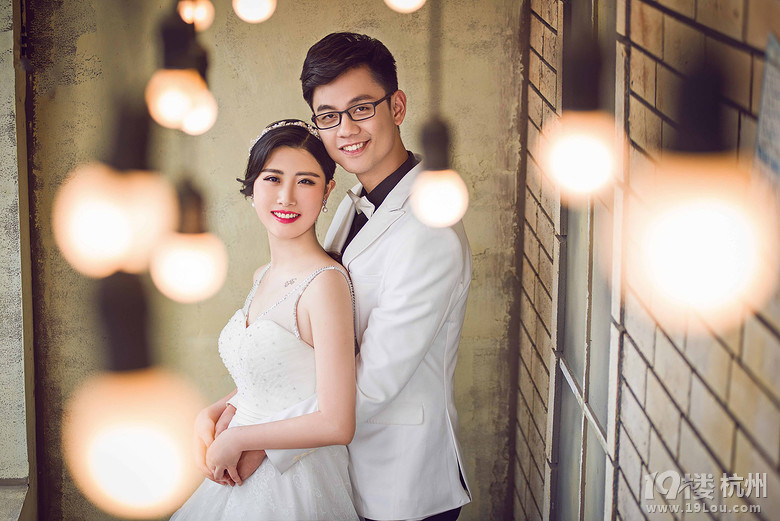 办婚礼真的是件很辛苦的事，有同感的进~