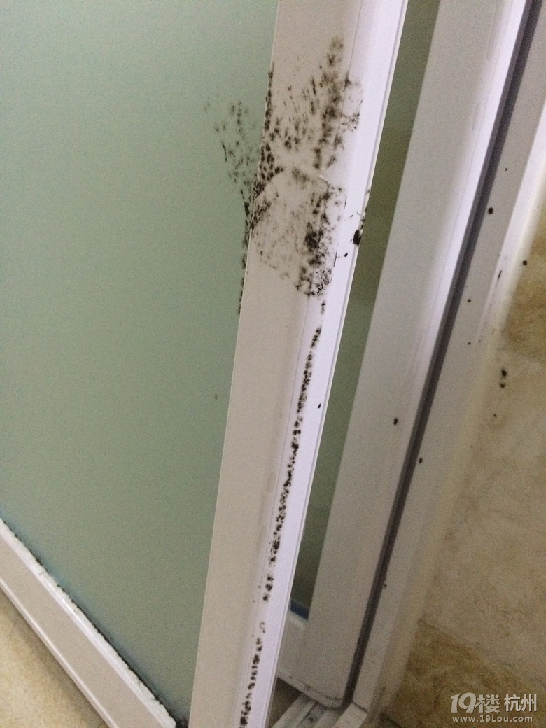 房东不退押金,赶我走