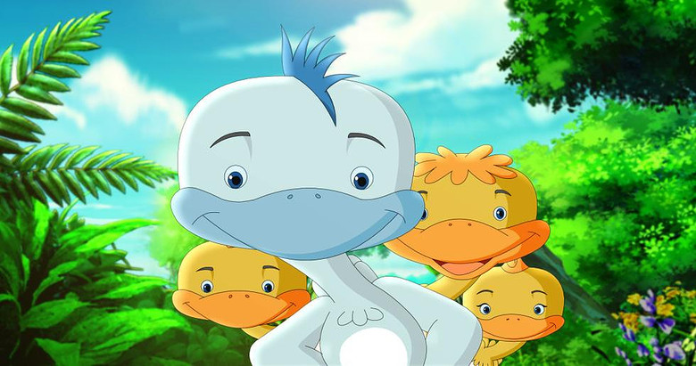 《丑小鸭历险记》曝丛林版海报 蓝色电眼抢镜