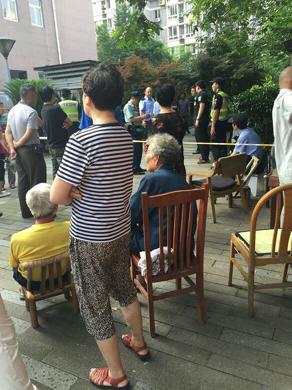 沈塘桥河里有人溺亡!-我要爆料-我要爆料-杭州