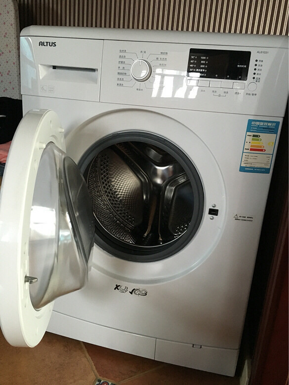 出售9成新6kg洗衣机