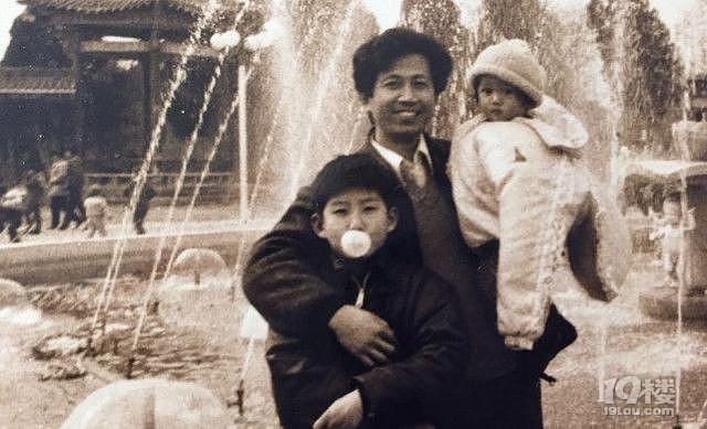 【今日话题】他是演员马可的亲哥哥,兄弟俩首