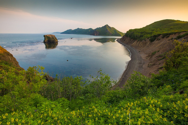 俄罗斯萨哈林初夏的自然风光