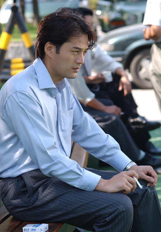 温州19楼 剧能聊_剧逗剧好看 帖子 在进入演艺圈之前,金成民原本是