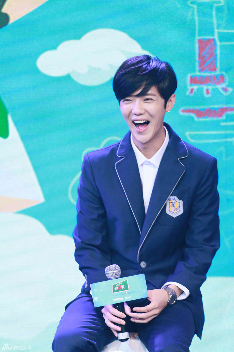 组图:《我去上学啦》鹿晗大张伟感情相互交织