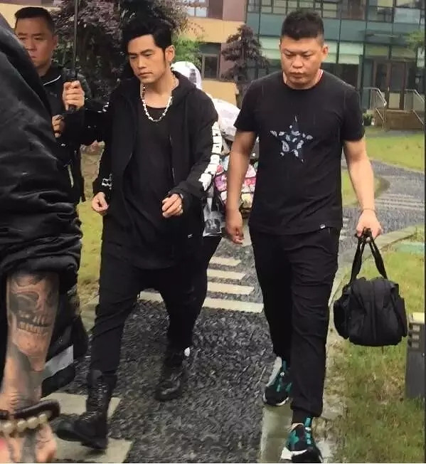 有一种自信叫周杰伦觉得自己不胖!明星胖瘦对比图