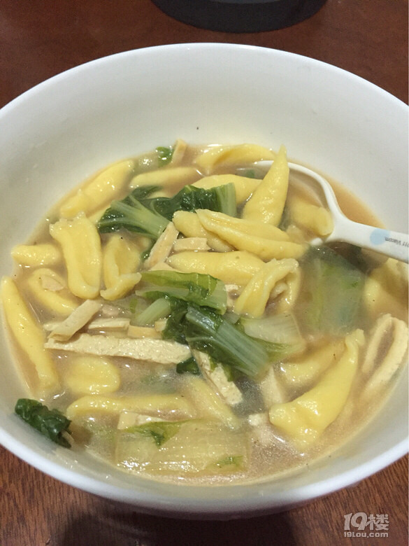 雪耻之前的玉米面疙瘩,可是这叫什么我不知道