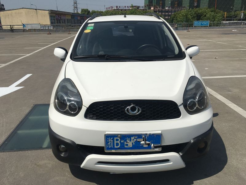 换车急甩 吉利全球鹰gx2 白色