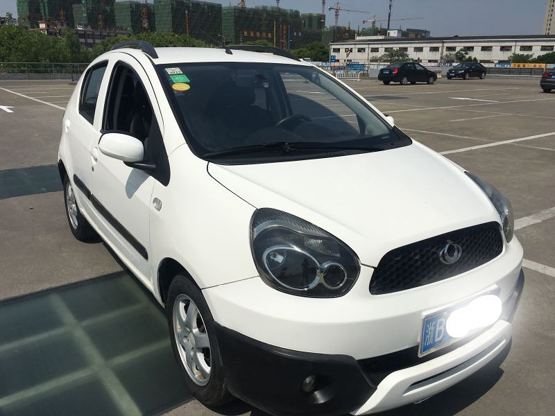 换车急甩 吉利全球鹰gx2 白色