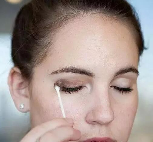 夏天晕妆晕成恐怖片,怪不得吴亦凡都不敢睡你!