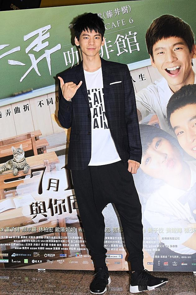 欧阳妮妮作弊影响票房?导演:这都是命-影片推