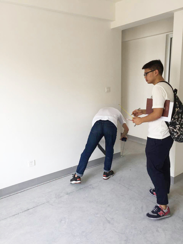 ������������˲ţ��в�װ�εڰ���ʵϰ��ת������¡�ؾ���