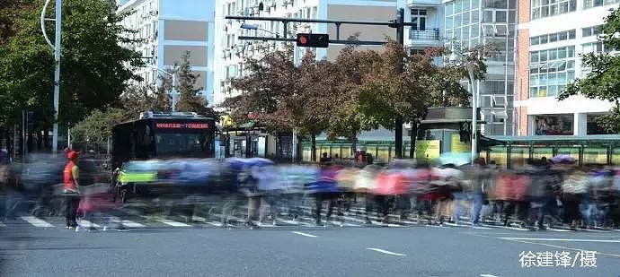 杭州各城区哪些时段停车免费?最全指南来了