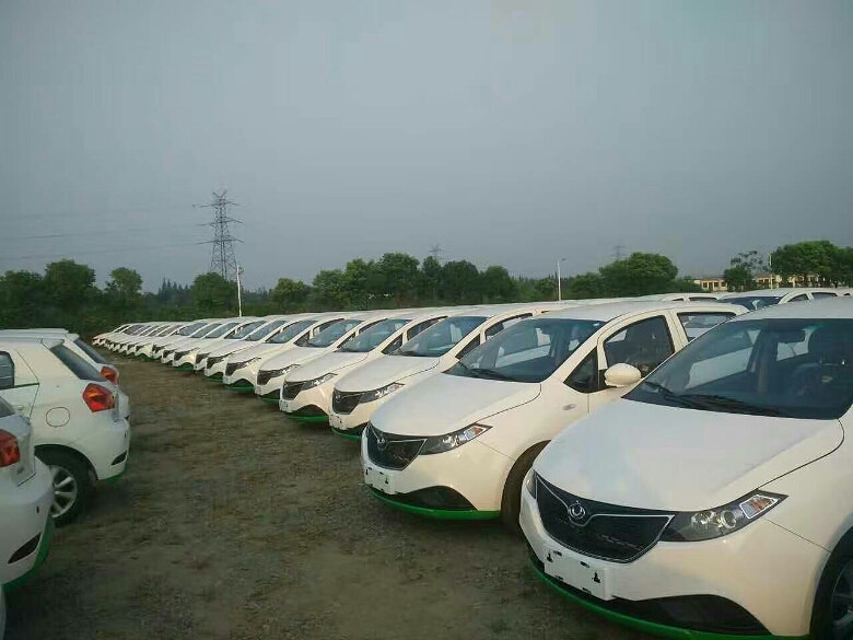 全新新款全球鹰k17五座,内置超大显示屏,_电动车交易__杭州19楼