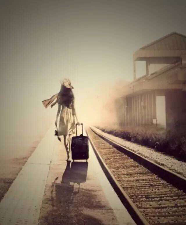 心里有一点点的难过,失望像一颗种子,发了