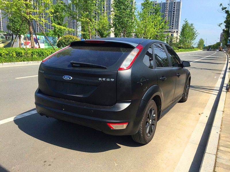 【寄卖 包过户 支持分期】福特福克斯1.8自动顶配两厢 黑色