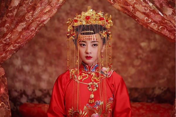 《天津大码头》钱迪迪敢爱敢恨 演绎双面伊人-大陆剧-好看的电视剧