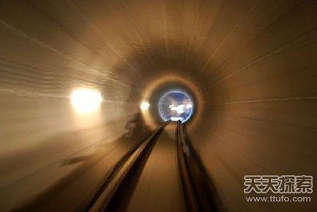 量子隐形实验:传输距离突破百公里