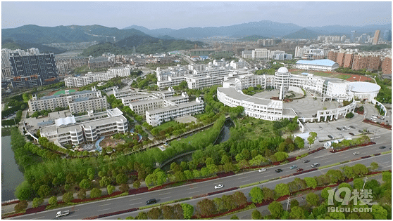 【点赞美丽校园】99.南海实验学校