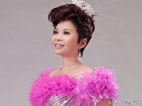 明星毛笔书法PK:叶璇易烊千玺的字出人意料的