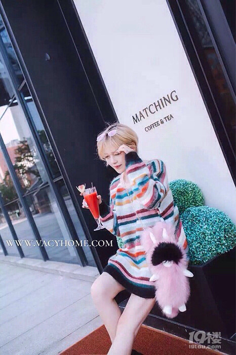 Vacyhome  mini  loving兔子斜挎包