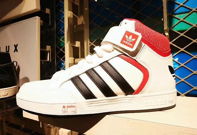 5折!adidas&三葉草統(tǒng)統(tǒng)5折!全杭城獨家僅限23日1天!