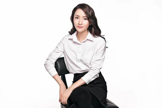 《麻雀》热播 张萍娟和尹正的姐弟情引热议