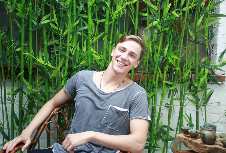 杭州19楼 杭州消息 城事 帖子markus persson,一个瑞典大男孩.