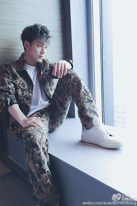 陈翔发微博心情沉重 并说害怕失去,网友纷纷担心:发生了什么?