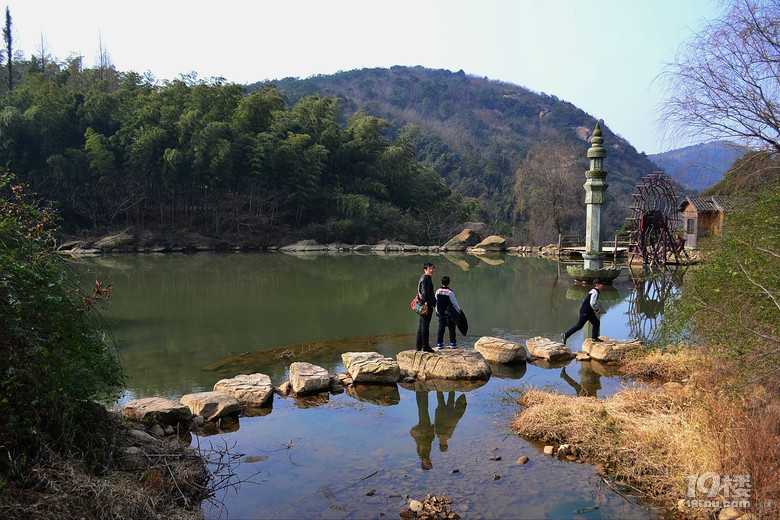 观海卫镇卫山公园图片