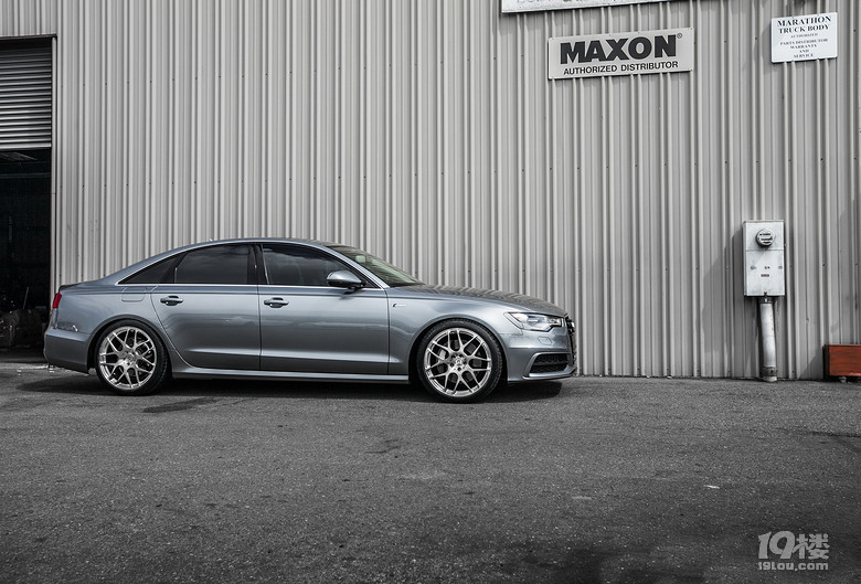 奥迪a6升级定制hre p40轮毂,魅力十足