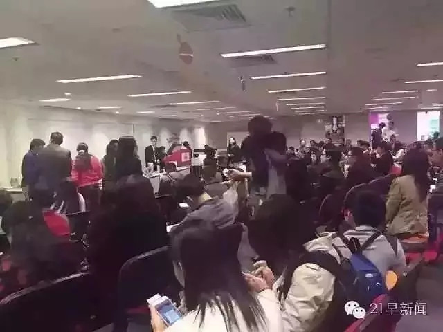 深圳人彻夜排队赴港投保!被限的香港保险究竟