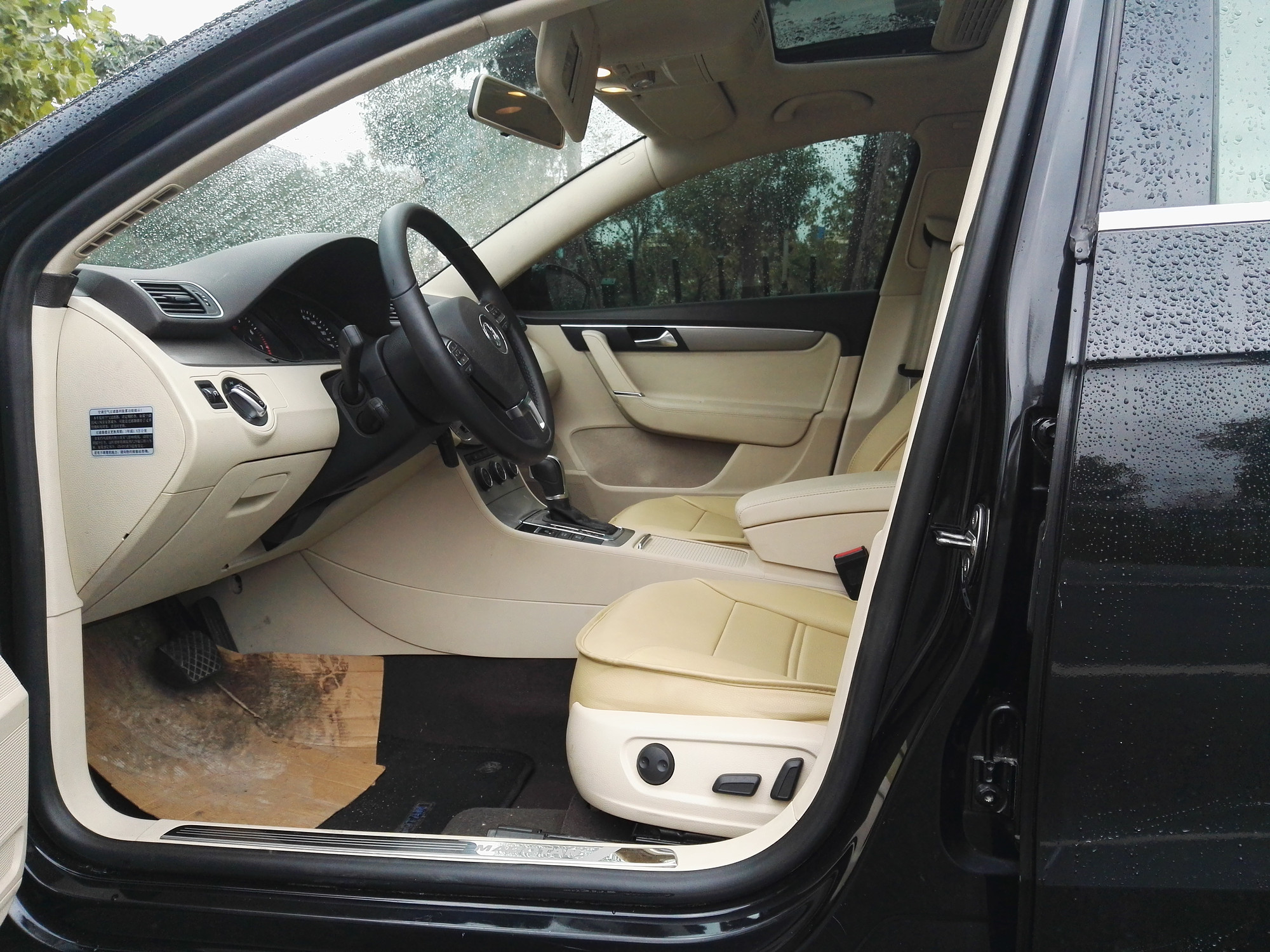 14年大众迈腾2万公里精品车况16万