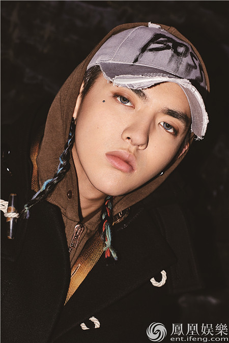 八卦绯闻 帖子 歌手吴亦凡荣耀回归 新曲mv战绩捷报频传 《july》自11