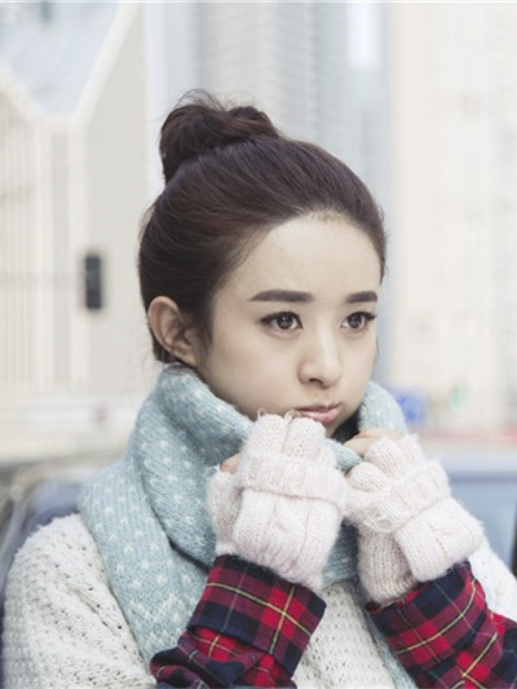 赵丽颖最近怎么瘦了这么多?包子脸都变瓜子脸