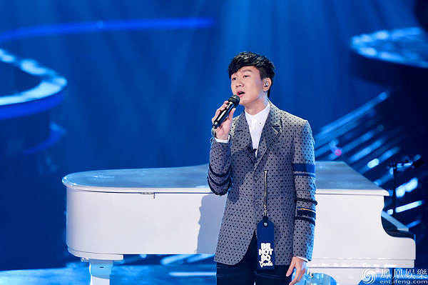 《梦想的声音》萧敬腾开挂 林俊杰翻唱《我怀