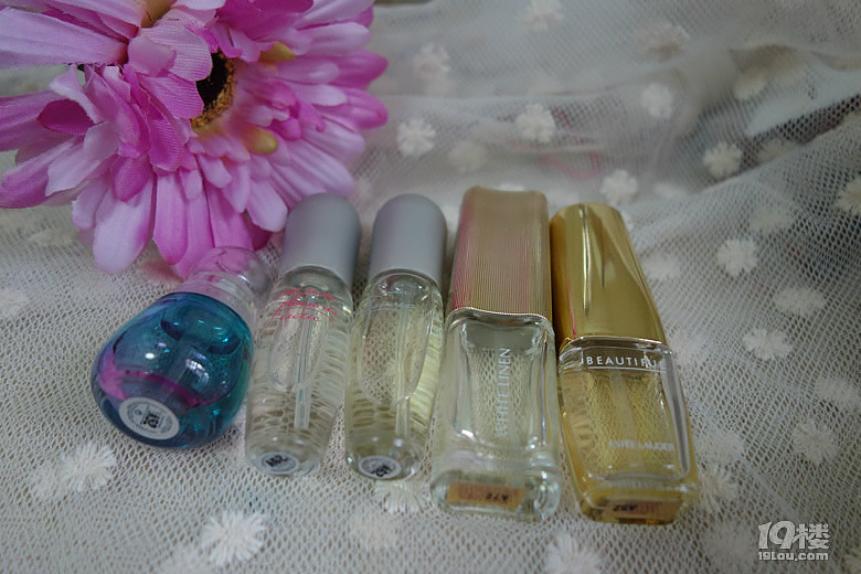 ���ҵĻ�ױ����+�������ٲ���ˮ�������ˣ�