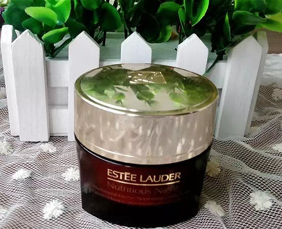 ���ҵĻ�ױ�����������������ˣ��ðβݵĻ��Ǳ���ģ�