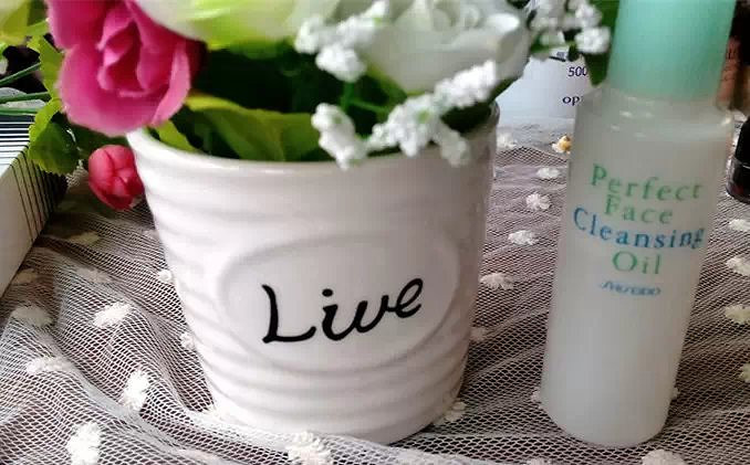 ���ҵĻ�ױ�����������������ˣ��ðβݵĻ��Ǳ���ģ�