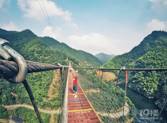 11月27日 影视城上演RM挑战,香榧公园高空索