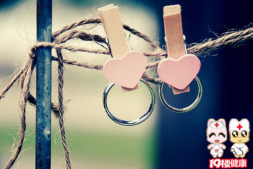 #我来说利弊#女人生宝宝有哪些好处和坏处_女