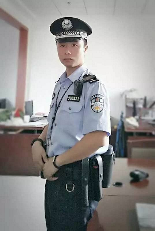 法警怎么自我介绍