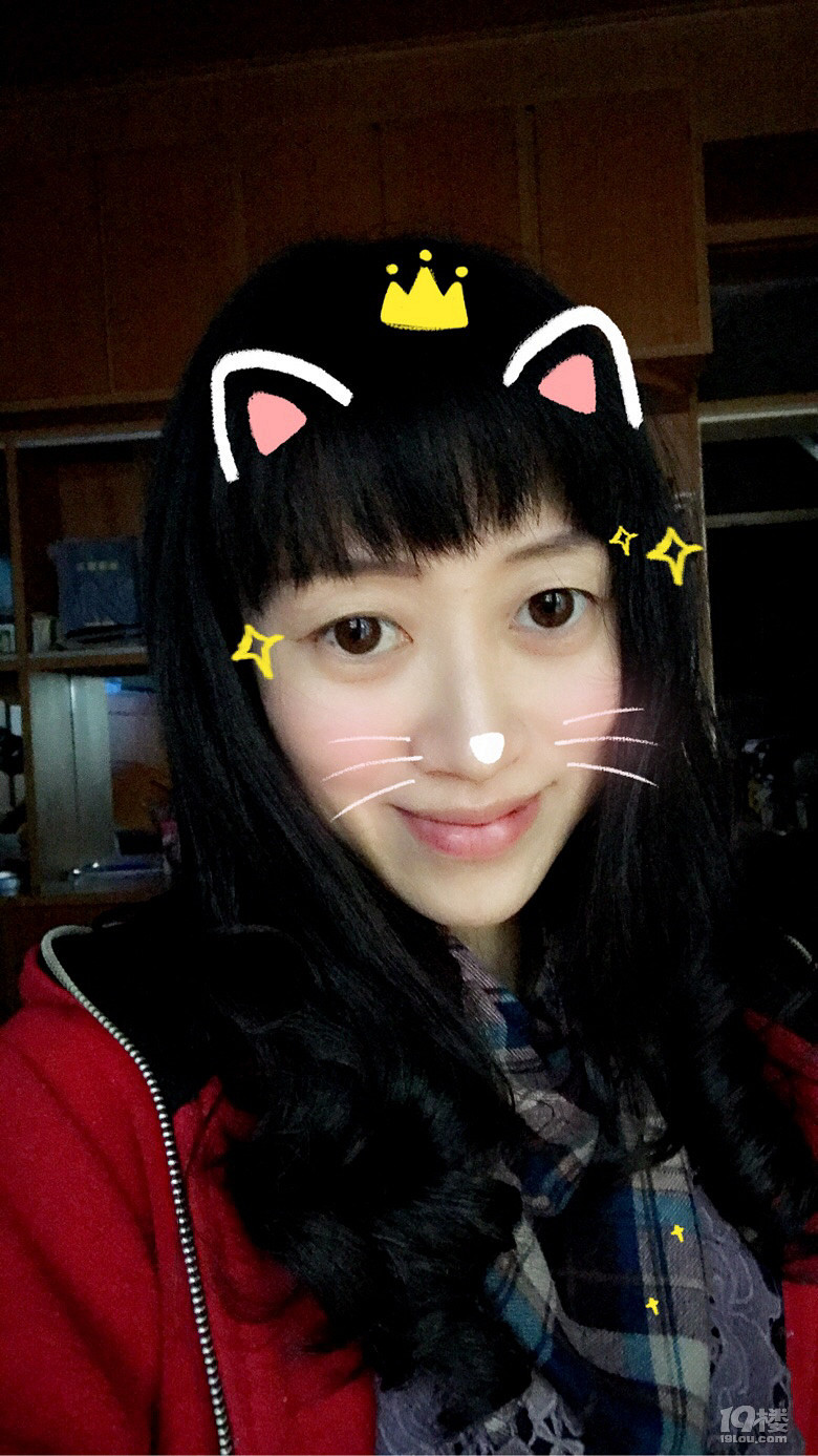 女人 谁没几张自拍照啊 来吧!