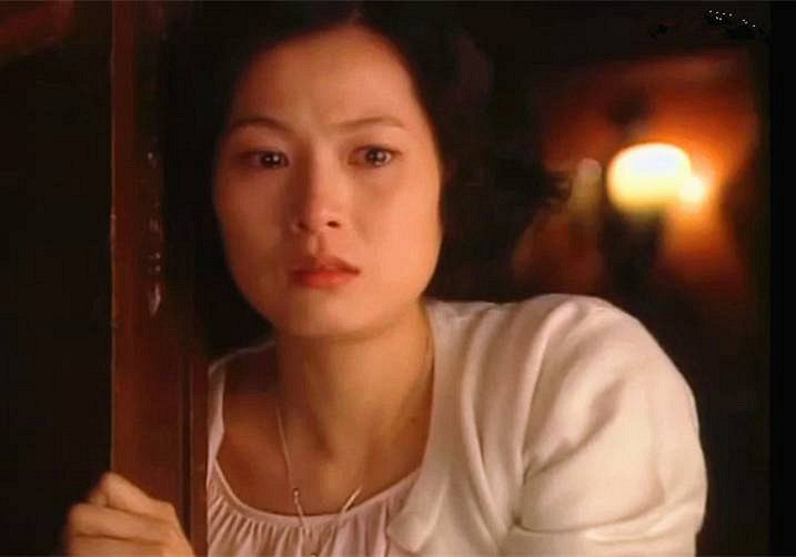 15岁辍学嫁人,22岁被逼打胎成弃妇,25岁儿子夭