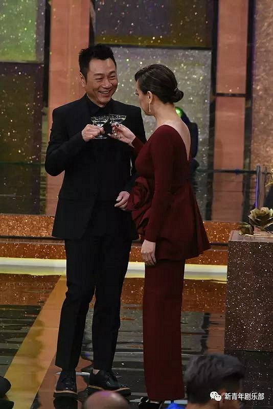 兢业业21年,他终于从亚视弃将晋升为TVB视帝